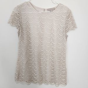 Banana republic cream lace scalloped blouse